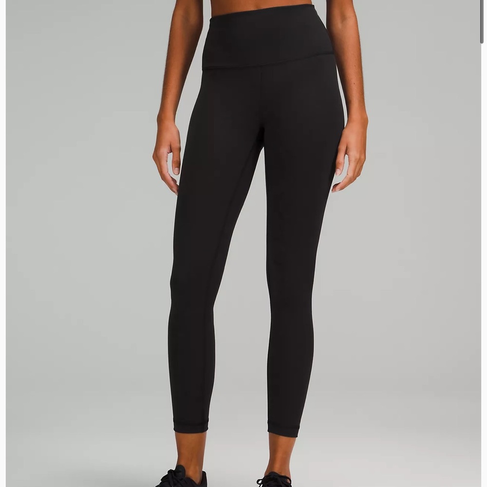 Never been worn lulu lemon leggings! Black Size 0